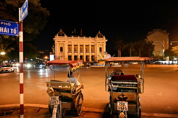 A hőség miatt a vietnami főváros minden este sötétségbe borul, hogy kíméljék az elektromos hálózatot