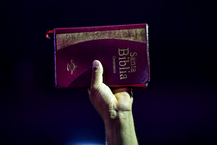 Megtiltották a Biblia használatát egy amerikai állam általános iskolájában