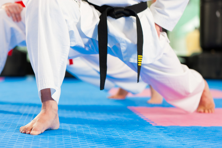 Egy taekwondo-tanfolyamon 73 év az átlagéletkor