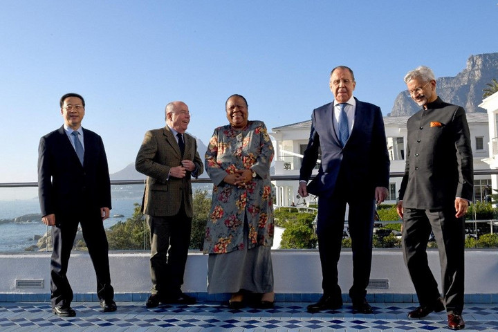Putyin meghívást kapott a BRICS-csúcsra
