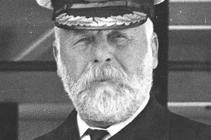 Megszállta a házukat a Titanic vízbe fúlt kapitányának szelleme