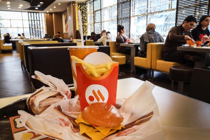 Fotó: AFP/Alexander NEMENOV A McDonald’s orosz változata felülmúlta elődjét – közölte a tulajdonos