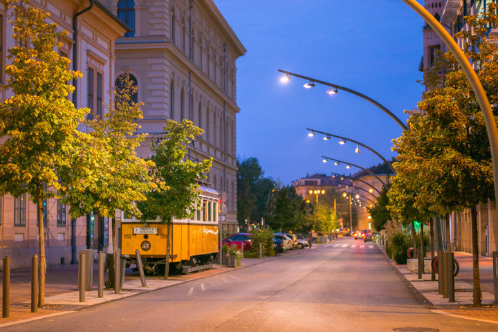 Fotó: Facebook/Szeged.hu Hild János-díjat kapott Szeged a Belvárosi híd térségének megújításáért