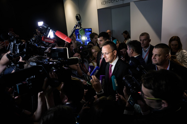 Fotó: Facebook/Szijjártó Péter Nem politikai ízlés kérdése, hogy vásárolunk-e Moszkvától + VIDEÓ