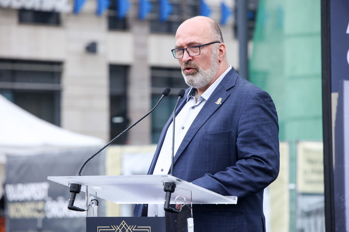 Fotó: MH/Török Péter Hétvégén is parkolási díjat fizettetne két baloldali polgármester