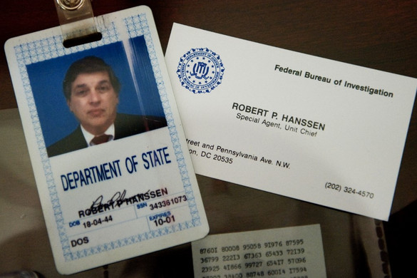 Meghalt a börtönben a Moszkvának kémkedő FBI-ügynök
