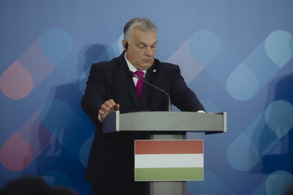 Orbán Viktor tárgyalt az üzbég államfővel