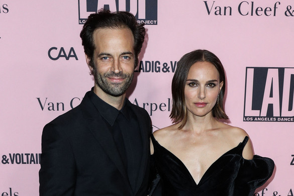 Natalie Portman csalfa férjét egy fiatal lánnyal látták összemelegedni