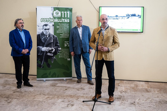 Nimród 111 címmel nyílt fotókiállítás a Vajdahunyad-várban