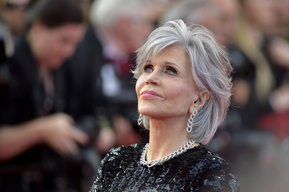 Kerekesszékbe kényszerült a rákkal küzdő Jane Fonda