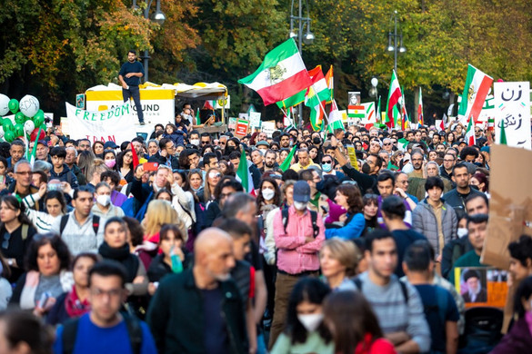Irán a kormányellenes tüntetések támogatásával vádolta meg több nyugati és közel-keleti ország hírszerzését