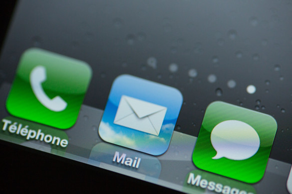 Az amerikai hírszerző szolgálatok több ezer iPhone-t fertőztek meg Oroszországban