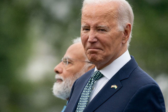 Joe Biden leváltására irányuló eljárás előzetes vizsgálati szakaszát rendelte el a washingtoni képviselőház elnöke