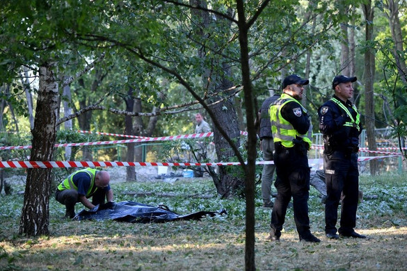 Ismét légitámadás érte Kijevet