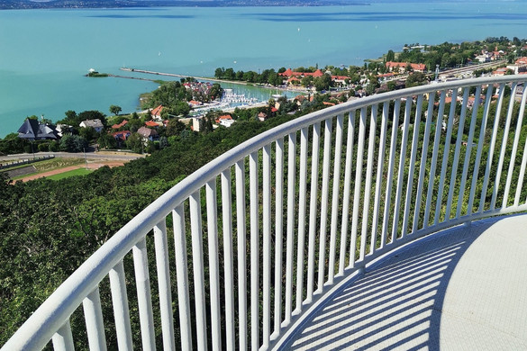Kilátófejlesztések a Balatonnál