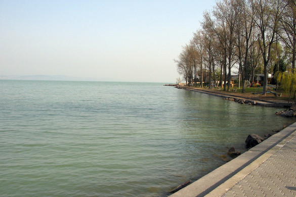 Az utóbbi évek legmagasabb vízszintjét érte el Balaton
