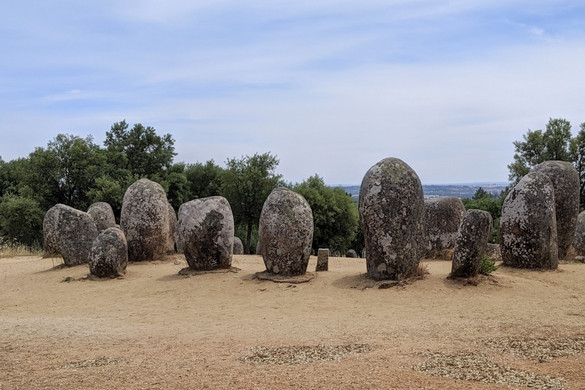 A 7000 éves portugál Stonehenge