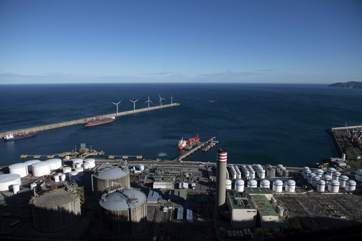 Nőtt az Európába irányuló orosz vezetékes gáz- és LNG-export az első tizenegy hónapban