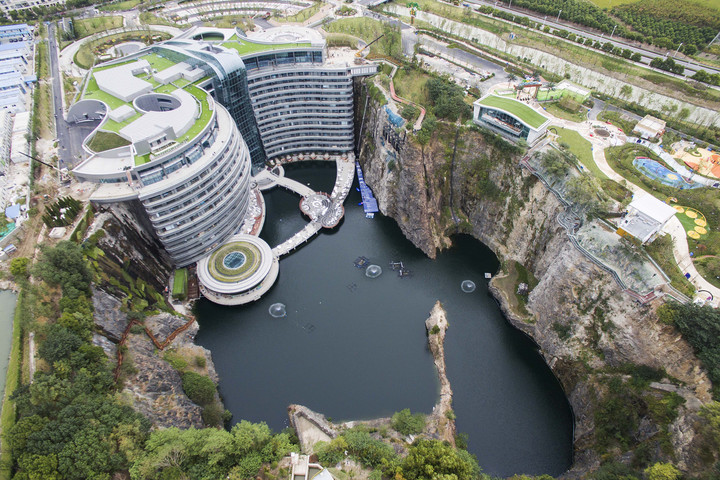 Fotó: NorthFoto A lehető legfurább helyre építettek luxushotelt + VIDEÓ