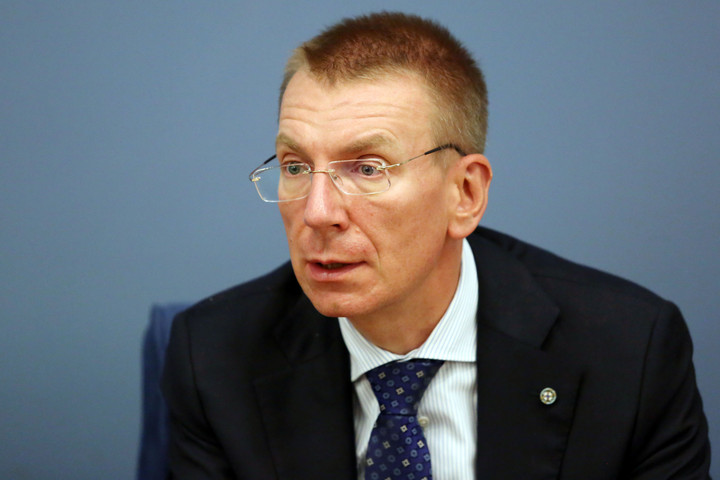 Hivatalba lépett Edgars Rinkevics új lett államfő