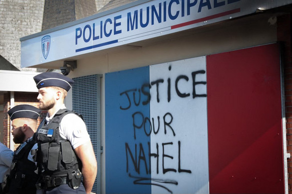 Elutasította a francia igazságszolgáltatás a zavargásokat kiváltó halálesetet okozó rendőr szabadlábra helyezését