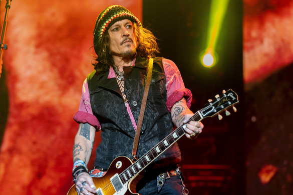 Elmaradt Johnny Depp és a Hollywood Vampires budapesti koncertje