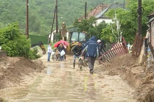 „A baloldal csak beszélni tud, a kormány viszont cselekszik”