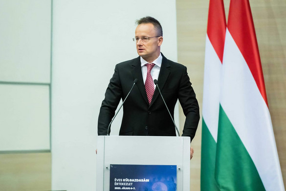 Szijjártó Péter: Minden idők legmagasabb első négyhavi exportteljesítményét produkálta a magyar gazdaság