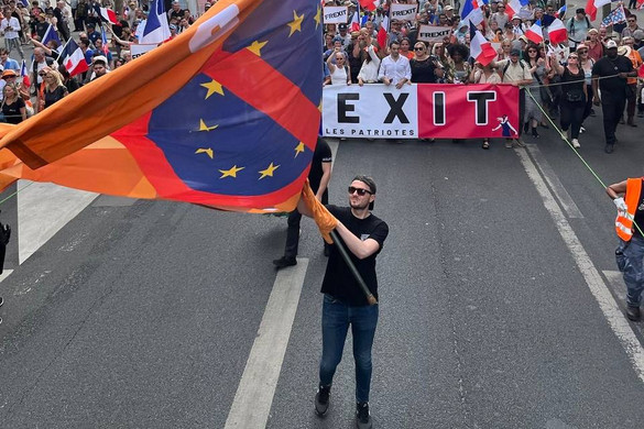 FREXIT – Országos EU ellenes tüntetések voltak Franciaországban + VIDEÓ