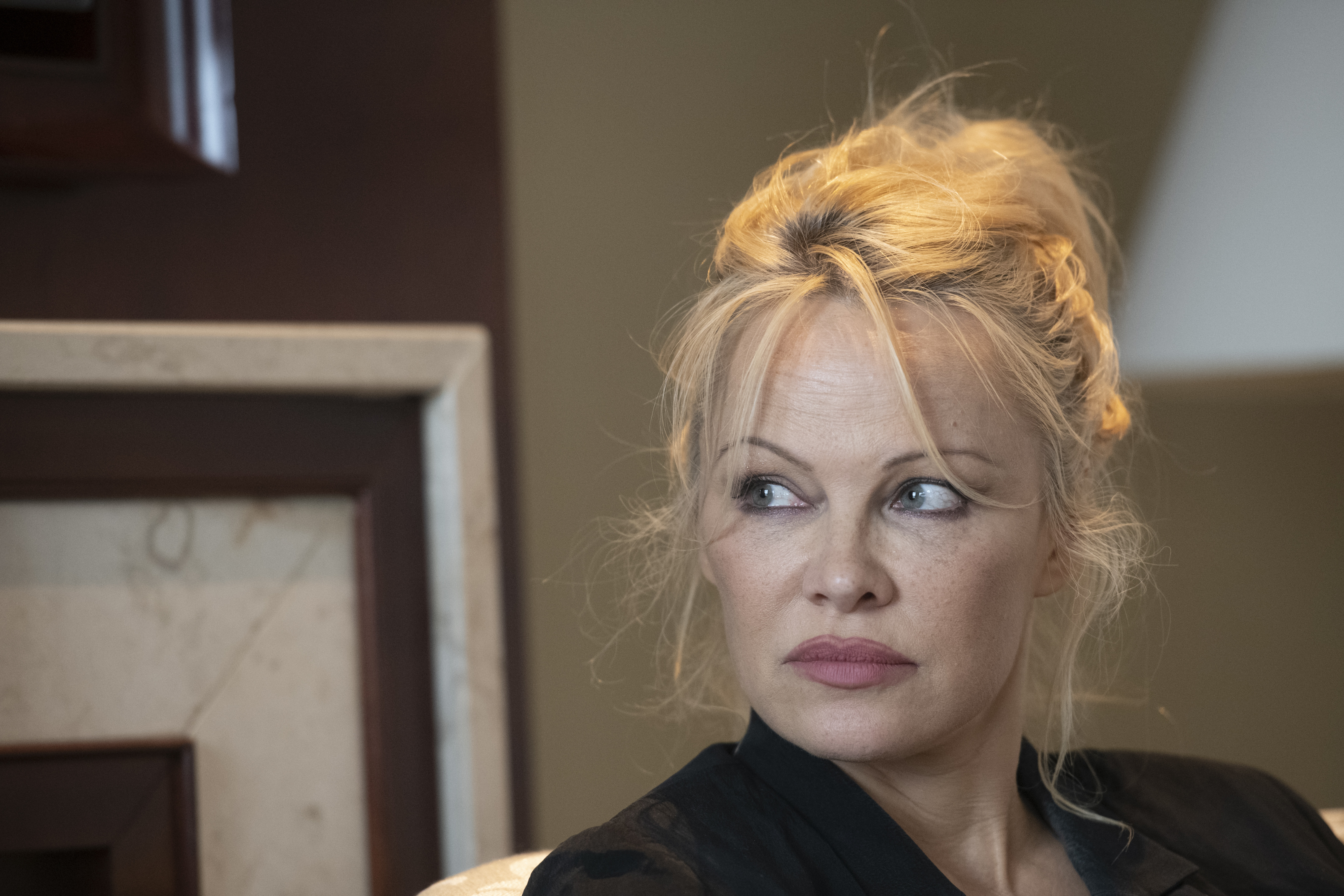 Pamela Anderson leleplezte valódi arcát