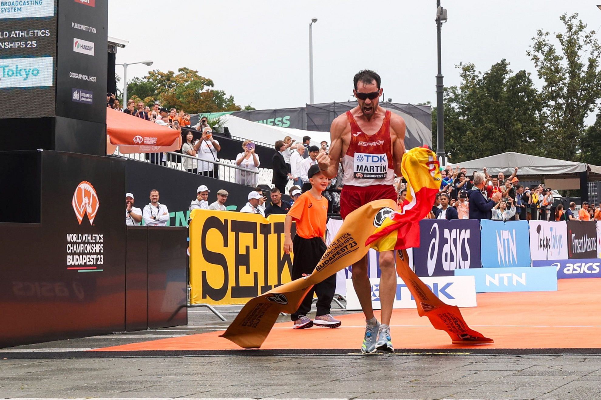Fotó: MH/Török Péter A vb első aranyérmét a spanyol Álvaro Martin szerezte meg a 20 km-es gyaloglásban. Helebrandt Máté 1:21:16 órás egyéni csúccsal a 23. lett