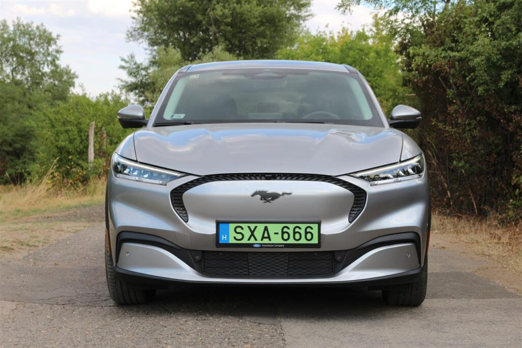 Fotó: SportVerda Mustang Mach-E elölről