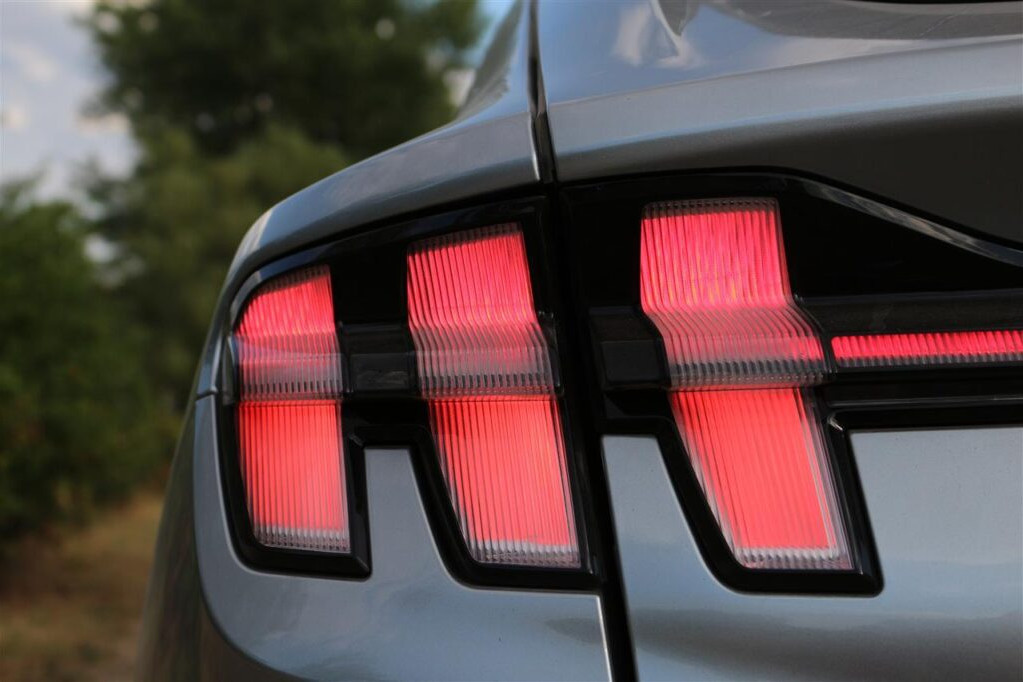 Fotó: SportVerda Mustang Mach-E hátsó lámpa