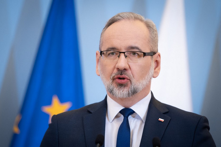 Fotó: NurPhoto via AFP/Mateusz Wlodarczyk Lemondott a lengyel egészségügyi miniszter