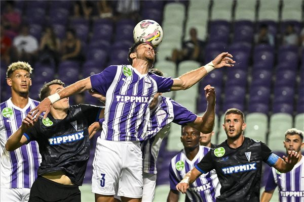 Fotó: MTI/Hegedüs Róbert Otthon tartották a 3 pontot a lilák