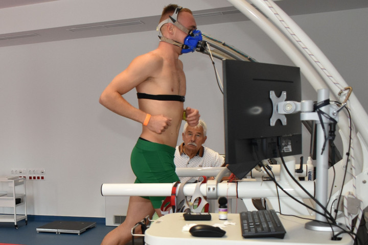 Csúcstechnológiával gyógyítják a sérülteket az Országos Sportegészségügyi Intézetben
