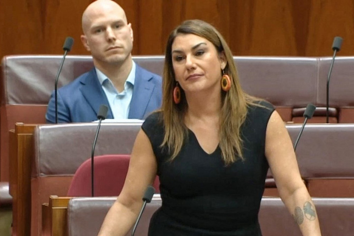 Fotó: HANDOUT / PARLIAMENT OF AUSTRALIA / AFP Őslakos vezető: Nem kellene népszavazást tartani az ausztrál őslakosok véleményezési jogának alkotmányos elismeréséről