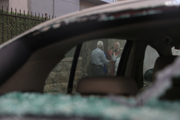 Egy izraeli nőt agyonlőttek, egy férfit súlyosan megsebesítettek Ciszjordániában