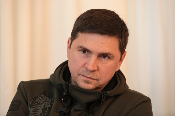 Zelenszkij tanácsadója elmondta, hogy lehetne gyorsan lezárni a háborút