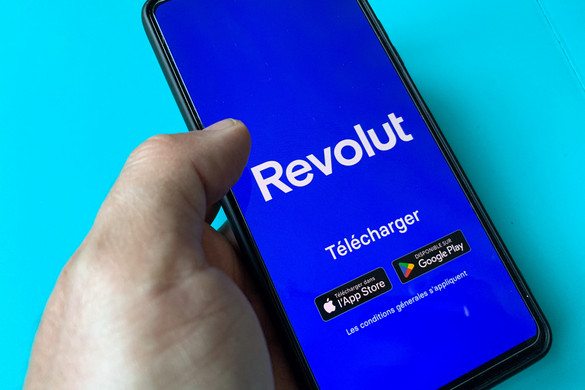 A Revolut-bankszámlára elhelyezett vagyonról is van információja a NAV-nak