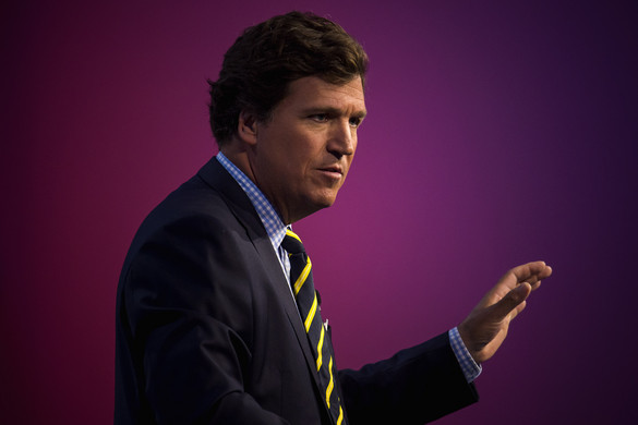 Tucker Carlson: Ha belátjuk, hogy nem tudunk mindent, bölcsebbek leszünk, mint Biden és kormánya vagy Pressman nagykövet