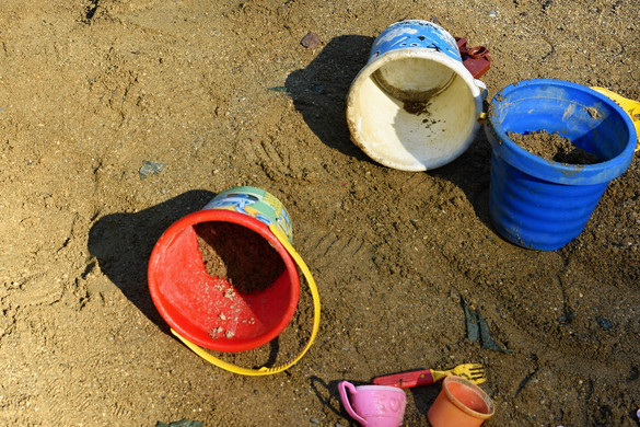 Kilencéves kisfiú a homokozóban olyat talált, amitől megrökönyödtek az emberek