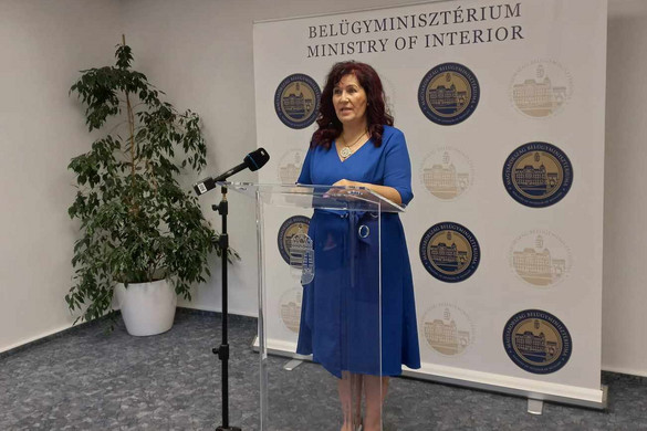 Helyettes államtitkár: A roma szakkollégiumok közösséget teremtenek és védelmet biztosítanak a fiataloknak
