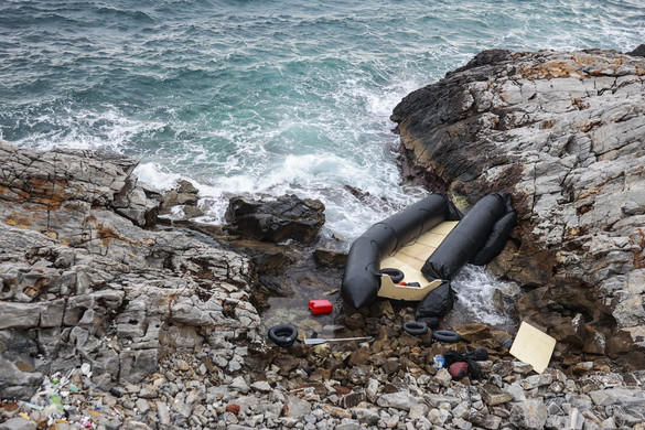 Görögországban eljárást indítottak két migráns ellen csónakjuk elsüllyesztésének gyanújával