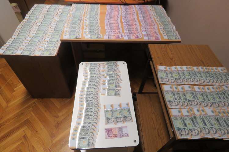 Fotó: police.hu Csalás bűntett elkövetésével több tíz millió forint kárt okozott egy nő