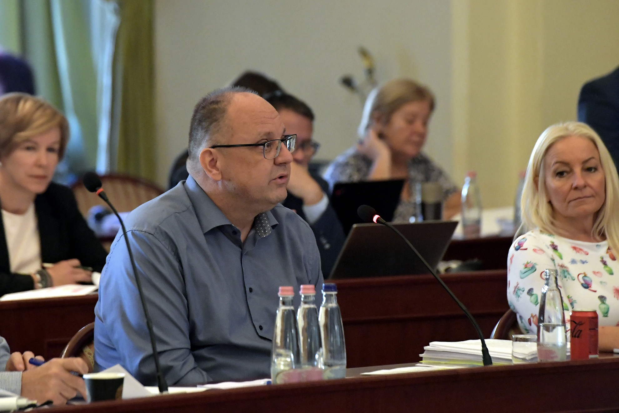 Fotó: MTI/Soós Lajos Wintermantel Zsolt, a Fidesz-KDNP fővárosi frakciójának vezetője a Fővárosi Közgyűlés ülésén 2023. szeptember 27-én