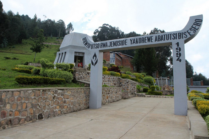 Első világháborús temetők, a ruandai népirtás színhelyei is az UNESCO világörökségi listáján