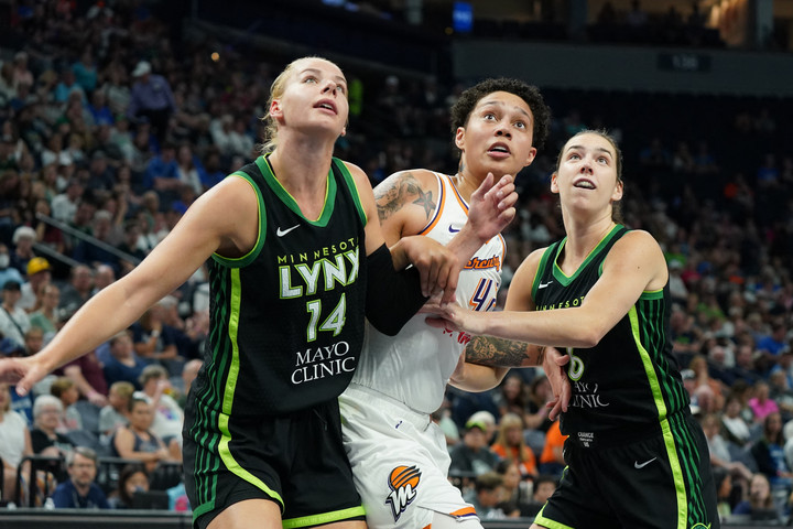Dupla dupla: Juhász Dorkával menetelt a WNBA rájátszásába a Minnesota