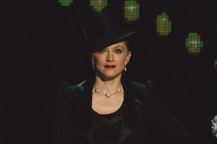 Madonna bemutatta a 20 évvel ezelőtt betiltott klipjét – Videó!