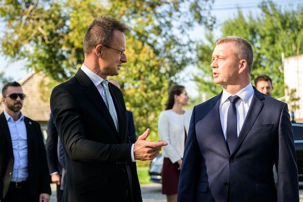 Szijjártó Péter: A kormány folytatja a felvidéki magyar közösséget támogató programjait